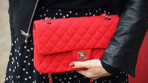 Красная сумка