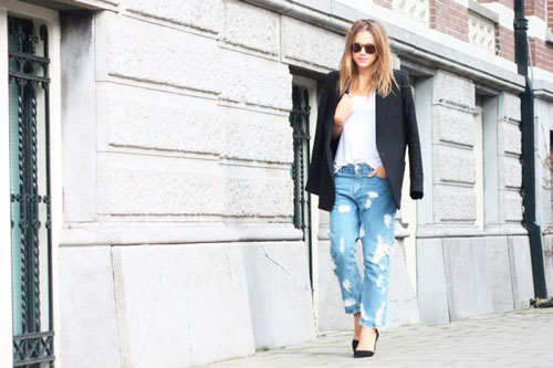 Рваные джинсы Рваные джинсы