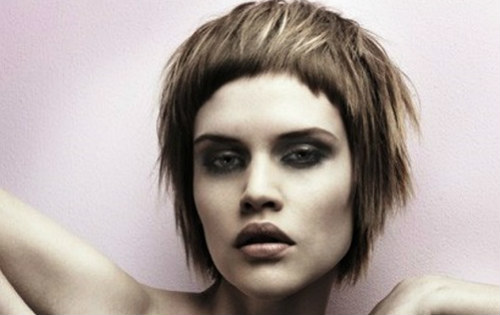 Короткая челка Короткая челка